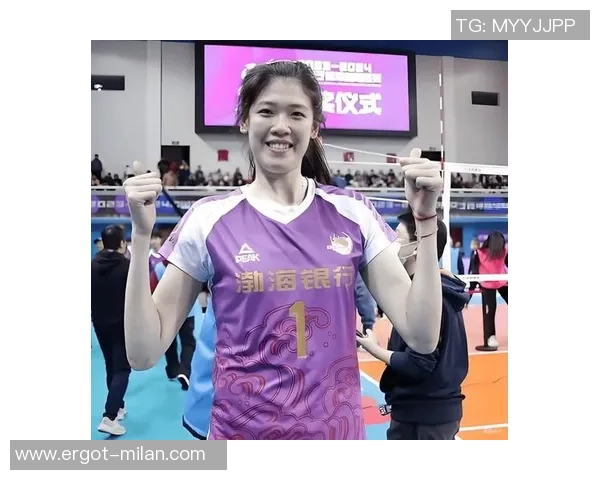 李盈莹发布留洋声明 球队阵型曝光:未来和我们一同尽力 李盈莹发布留洋声明 球队阵型曝光:未来和我们一同尽力